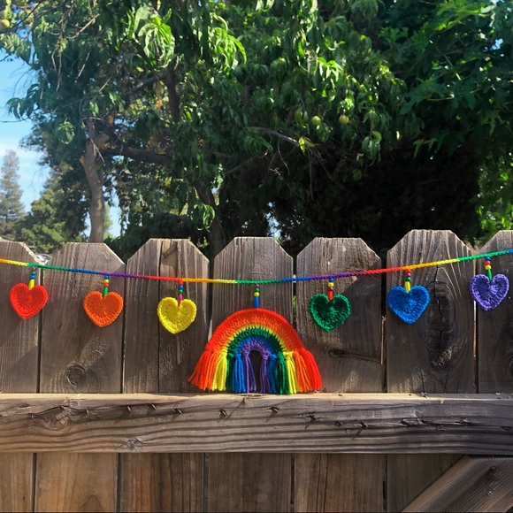 🌈Handmade Crochet Rainbow Heart Garland🌈